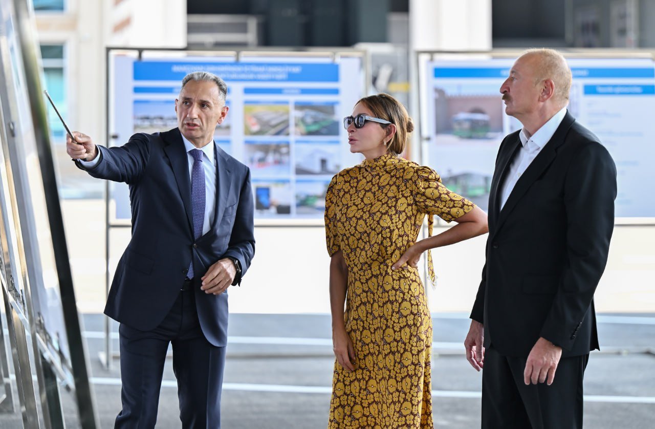 Naxçıvanda elektrik avtobusları istifadəyə veriləcək – dəmir yolu infrastrukturunda genişmiqyaslı işlər aparılır Naxçıvanda elektrik avtobusları istifadəyə veriləcək – dəmir yolu infrastrukturunda genişmiqyaslı işlər aparılır