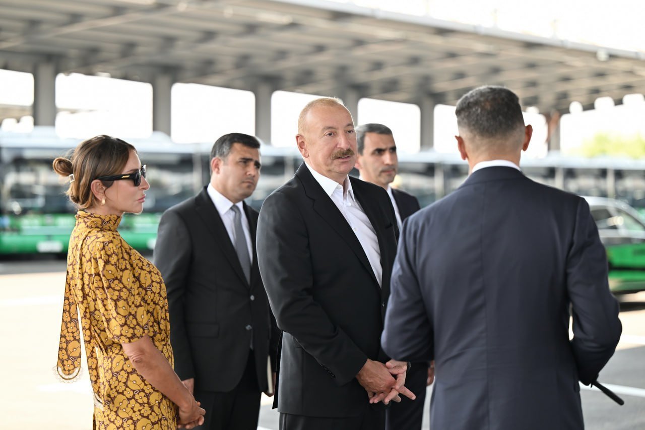 Naxçıvanda elektrik avtobusları istifadəyə veriləcək – dəmir yolu infrastrukturunda genişmiqyaslı işlər aparılır Naxçıvanda elektrik avtobusları istifadəyə veriləcək – dəmir yolu infrastrukturunda genişmiqyaslı işlər aparılır