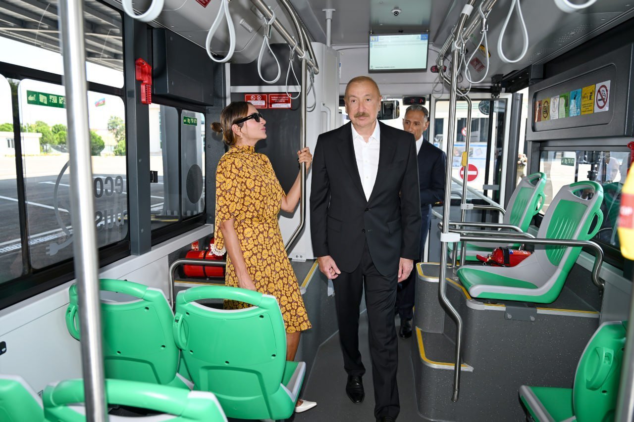 Naxçıvanda elektrik avtobusları istifadəyə veriləcək – dəmir yolu infrastrukturunda genişmiqyaslı işlər aparılır Naxçıvanda elektrik avtobusları istifadəyə veriləcək – dəmir yolu infrastrukturunda genişmiqyaslı işlər aparılır