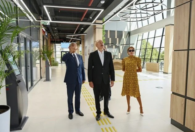 İlham Əliyev və Mehriban Əliyeva Naxçıvan Regional DOST Mərkəzinin açılışında iştirak ediblər İlham Əliyev və Mehriban Əliyeva Naxçıvan Regional DOST Mərkəzinin açılışında iştirak ediblər