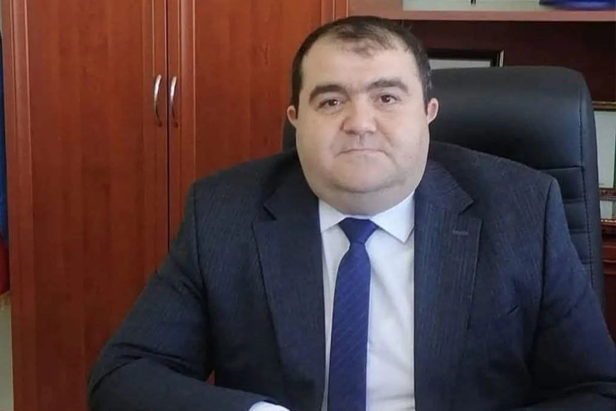 Bərdədə təhsil sektorunun müdiri Nicat İsmayılov vəfat edib Bərdədə təhsil sektorunun müdiri Nicat İsmayılov vəfat edib