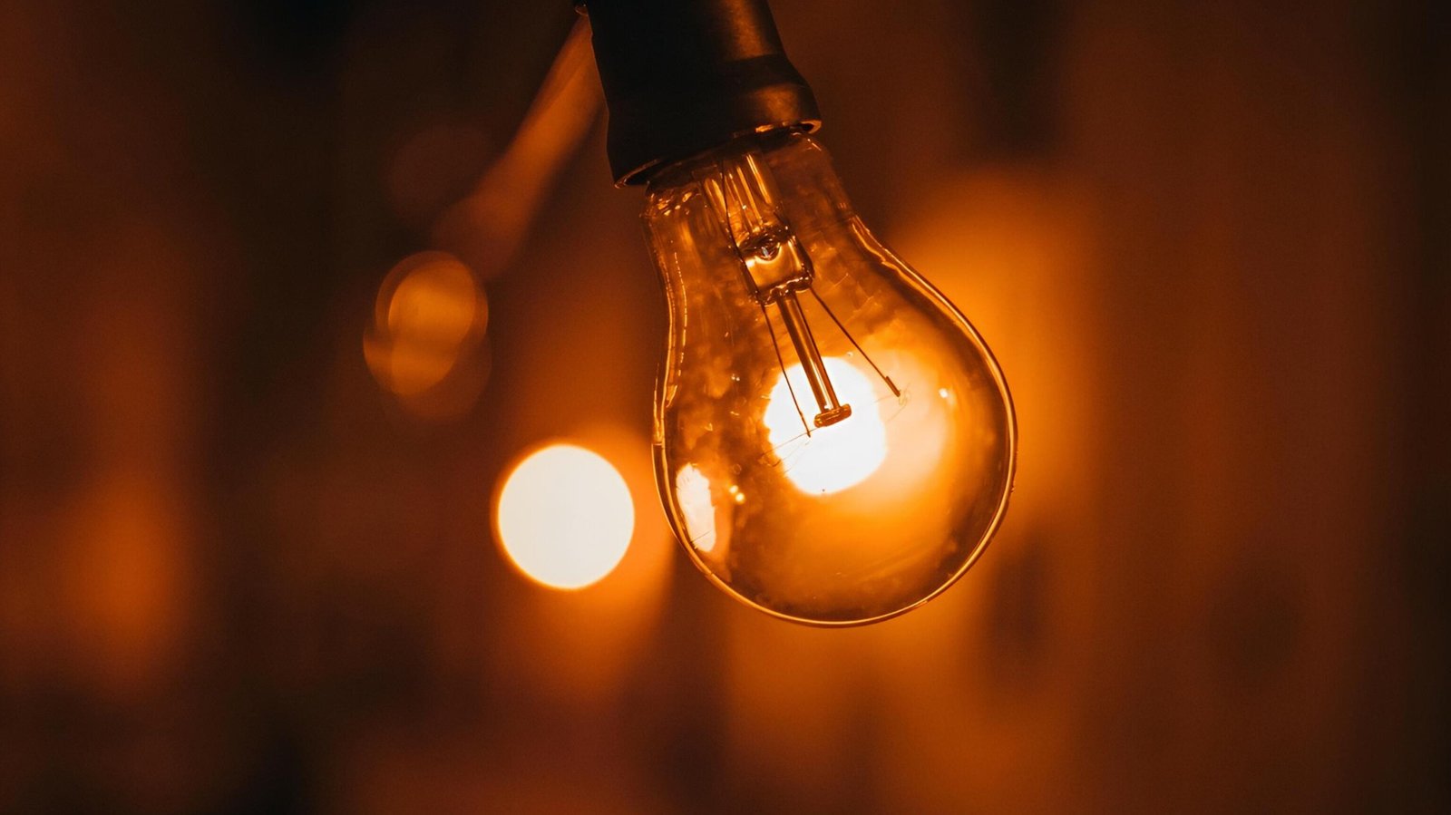 Avqustun 17-də bu rayonlarda elektrik enerjisi olmayacaq Avqustun 17-də bu rayonlarda elektrik enerjisi olmayacaq