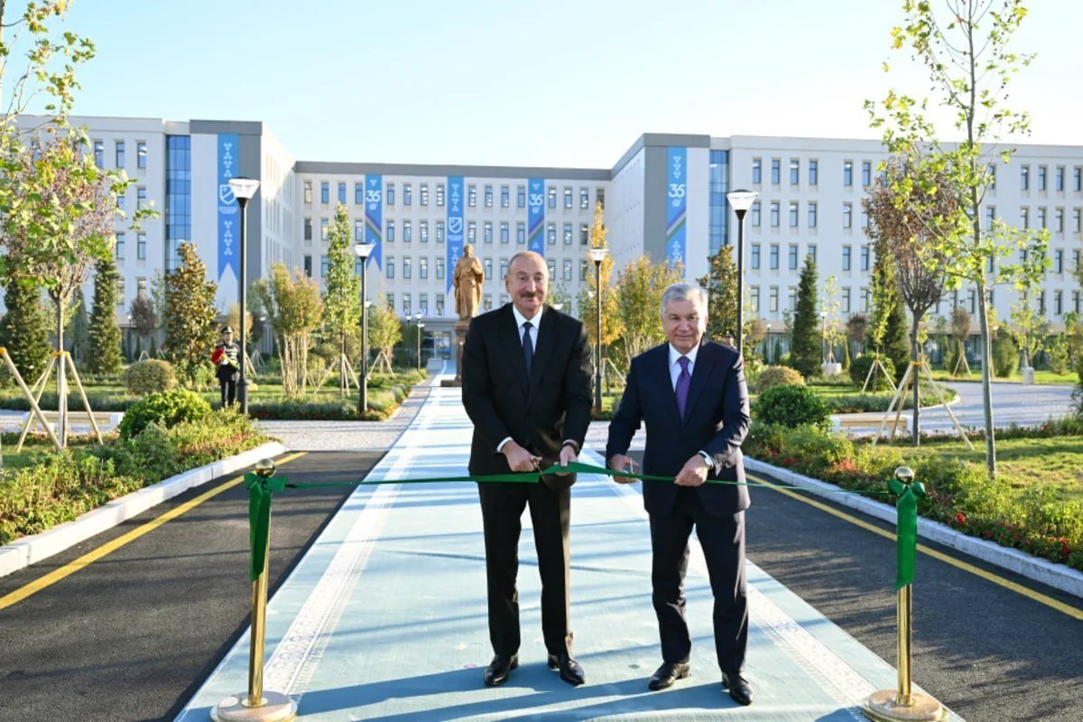 İlham Əliyev və Şavkat Mirziyoyev Daşkənddə Nizami Gəncəvi adına Milli Pedaqoji Universitetin açılışında iştirak ediblər