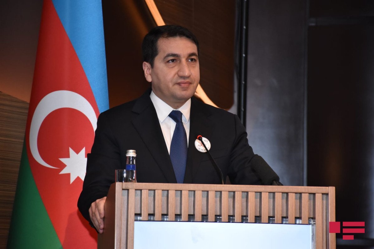 Hikmət Hacıyev Ukraynanın dövlət ordeni ilə təltif edilib Hikmət Hacıyev Ukraynanın dövlət ordeni ilə təltif edilib