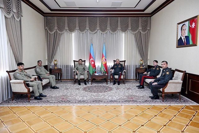 Azərbaycan və Pakistan arasında hərbi əməkdaşlığın inkişafı müzakirə olunub
