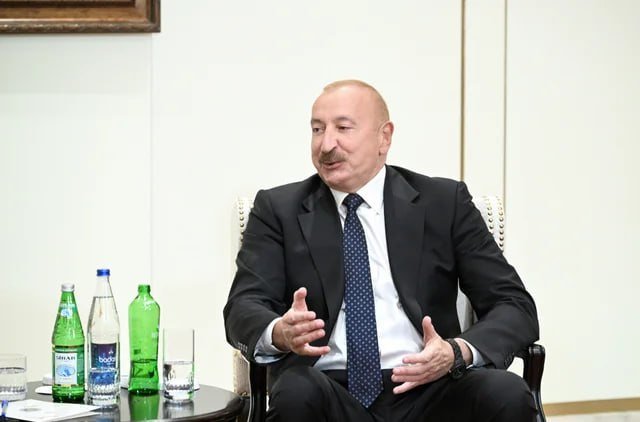 İlham Əliyev Məsud Pezeşkianla görüşdü – ƏMƏKDAŞLIQ MÜZAKİRƏ EDİLDİ İlham Əliyev Məsud Pezeşkianla görüşdü – ƏMƏKDAŞLIQ MÜZAKİRƏ EDİLDİ