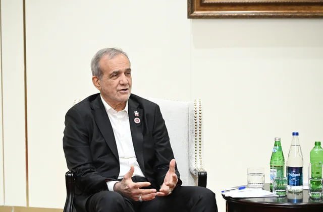 İlham Əliyev Məsud Pezeşkianla görüşdü – ƏMƏKDAŞLIQ MÜZAKİRƏ EDİLDİ İlham Əliyev Məsud Pezeşkianla görüşdü – ƏMƏKDAŞLIQ MÜZAKİRƏ EDİLDİ