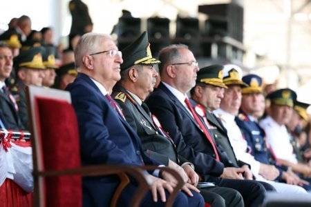 Zakir Həsənov Türkiyədə hərbi məktəblərin buraxılış mərasimində iştirak edib Zakir Həsənov Türkiyədə hərbi məktəblərin buraxılış mərasimində iştirak edib