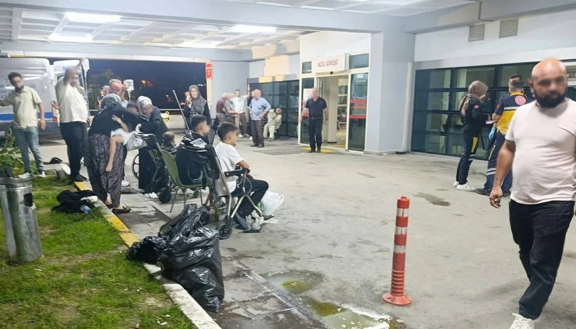 Türkiyədə toyda 367 nəfər zəhərlənib Türkiyədə toyda 367 nəfər zəhərlənib