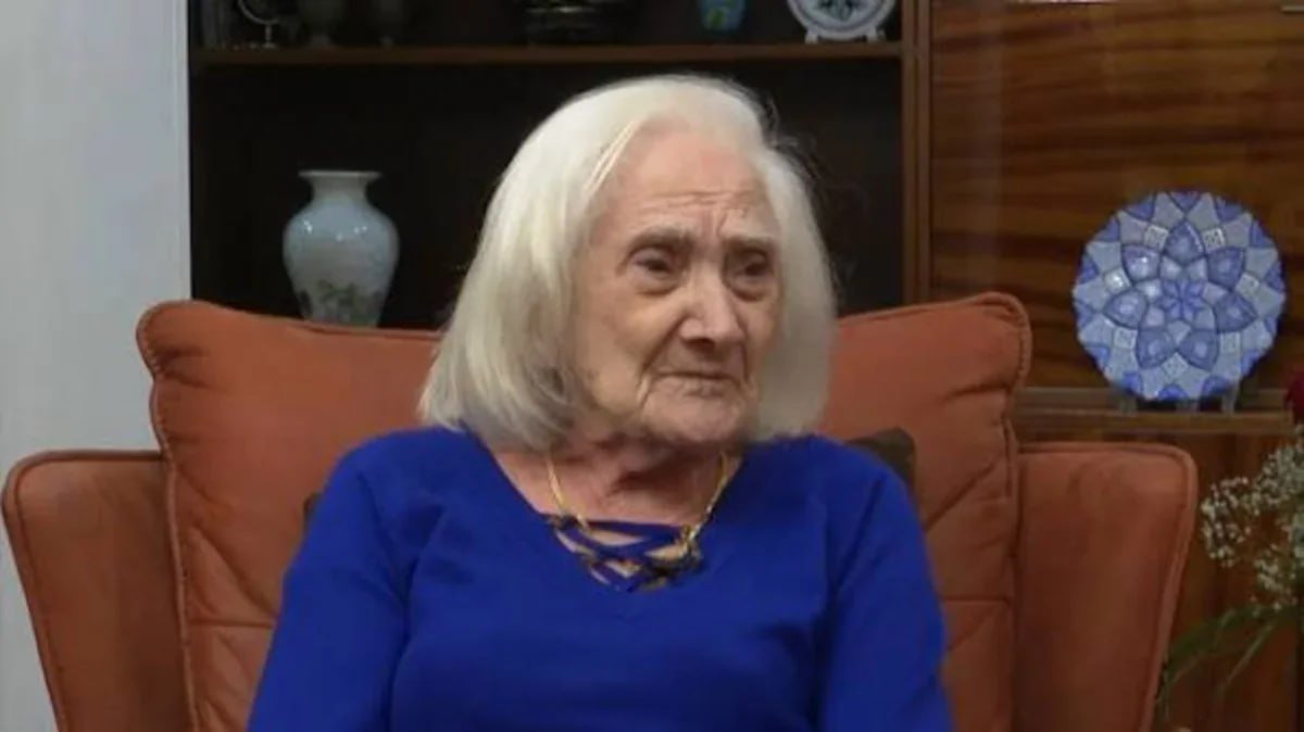 Əməkdar artist Züleyxa Hacıyeva 103 yaşında vəfat etdi Əməkdar artist Züleyxa Hacıyeva 103 yaşında vəfat etdi
