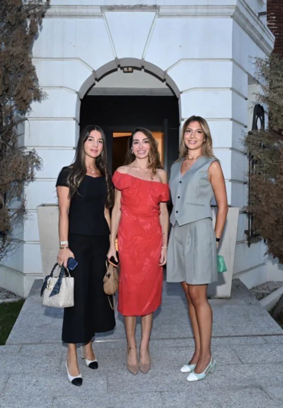 Leyla Əliyevanın ideya müəllifi olduğu “Ana təbiət” sərgisi Madriddə açıldı Leyla Əliyevanın ideya müəllifi olduğu “Ana təbiət” sərgisi Madriddə açıldı