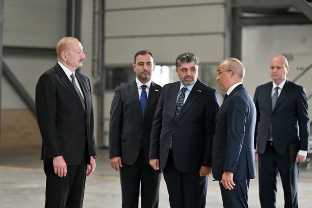Prezident Qaradağda yeni müəssisənin açılışında iştirak etdi – 240 nəfər işlə təmin olunacaq