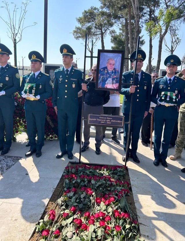 Azərbaycanın ilk sərhədçi generalı İsgəndər Allahverdiyev dəfn edilib