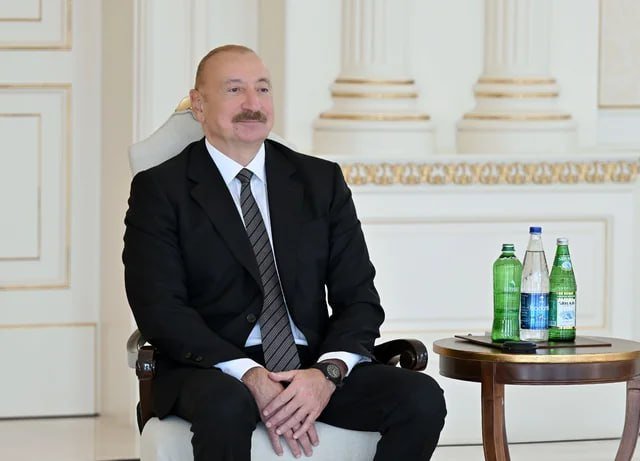 İlham Əliyev Estoniyanın Azərbaycana yeni təyin olunmuş səfirini qəbul edib İlham Əliyev Estoniyanın Azərbaycana yeni təyin olunmuş səfirini qəbul edib