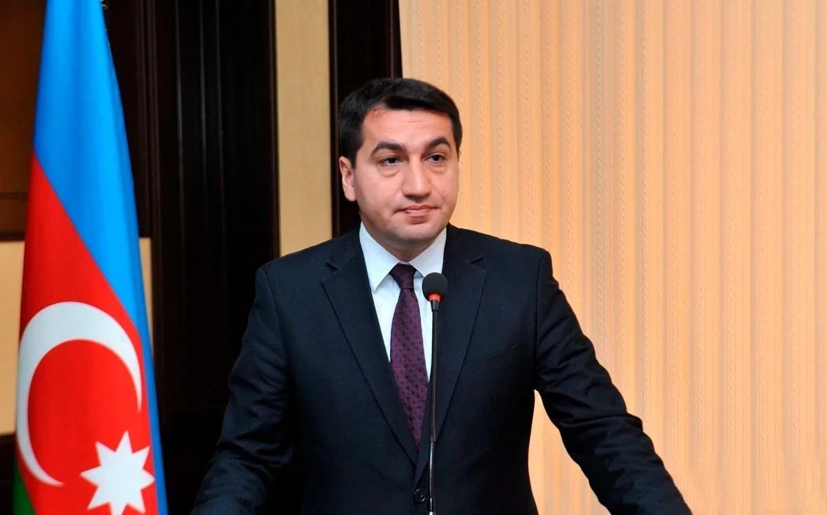 Hikmət Hacıyev: Ermənistan cəmiyyətində gördüyümüz bəzi məqamlar bizi narahat edir Hikmət Hacıyev: Ermənistan cəmiyyətində gördüyümüz bəzi məqamlar bizi narahat edir